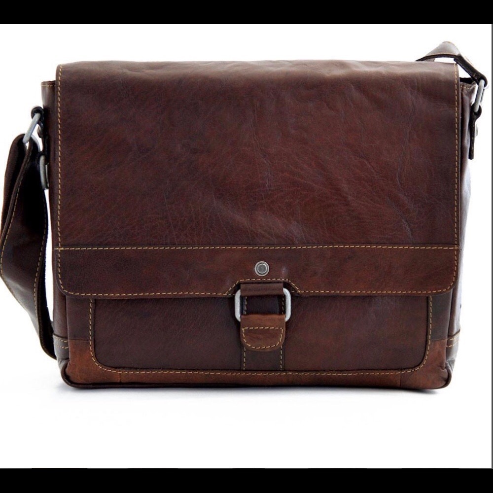 NWOT JackGeorge Leather Messenger bag